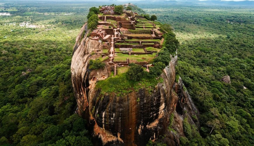 🏰 The Mystical Sigiriya Rock Fortress: A Must-See Wonder